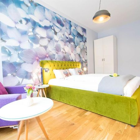 Krupnicza Modern Old Town Apartments - By Upstairs Krakow Exterior photo